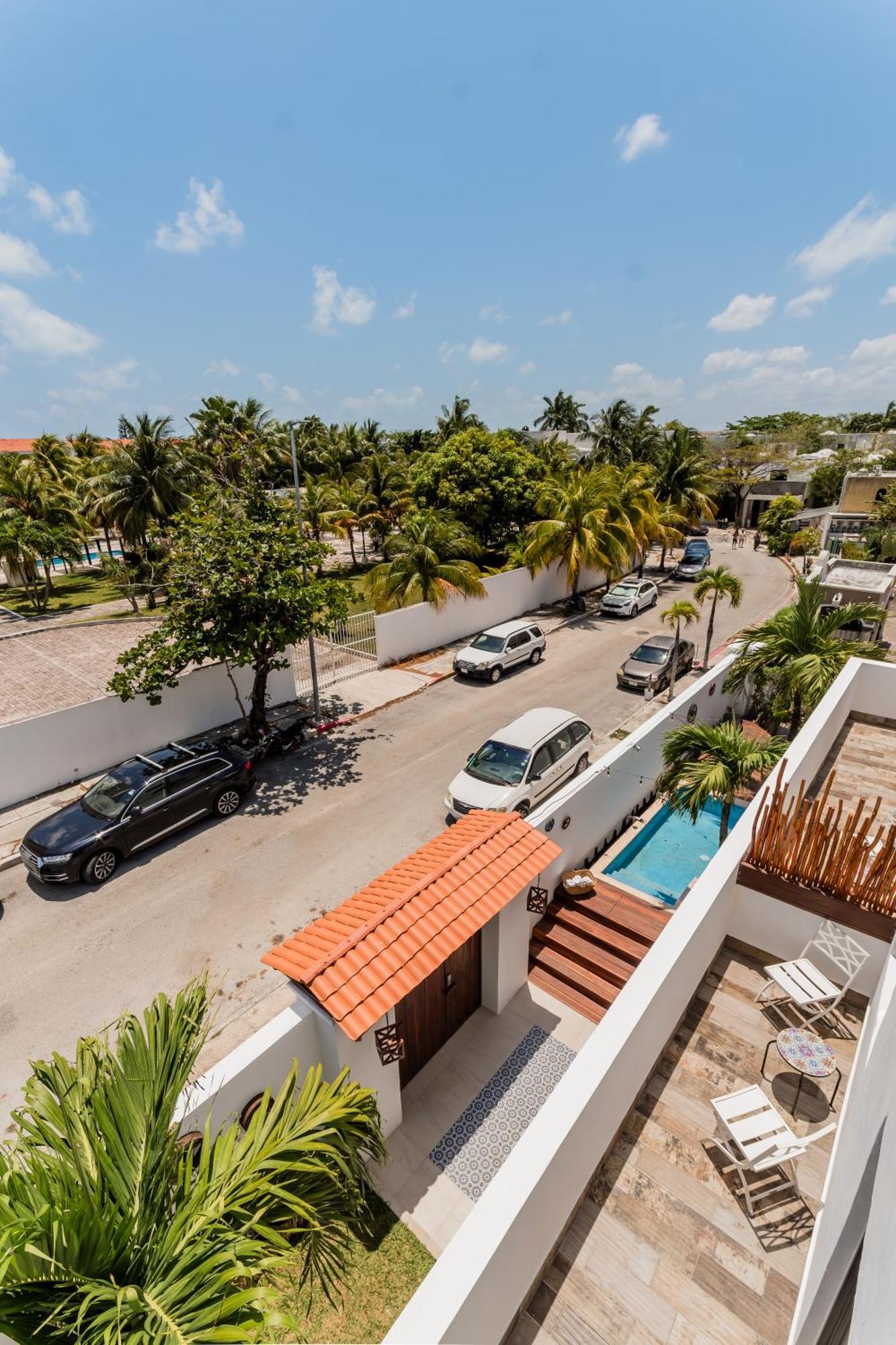 *Casa Aluxes- Guesthouse* Канкун Екстер'єр фото